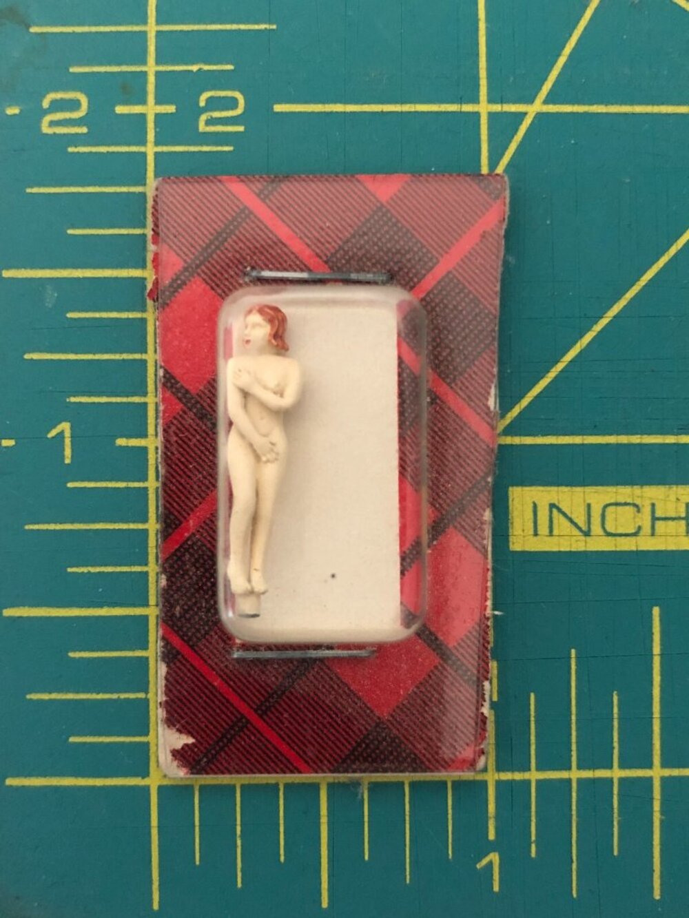 Vintage Weston (Div. of Campbell) HO #1210 Lady in the Lake